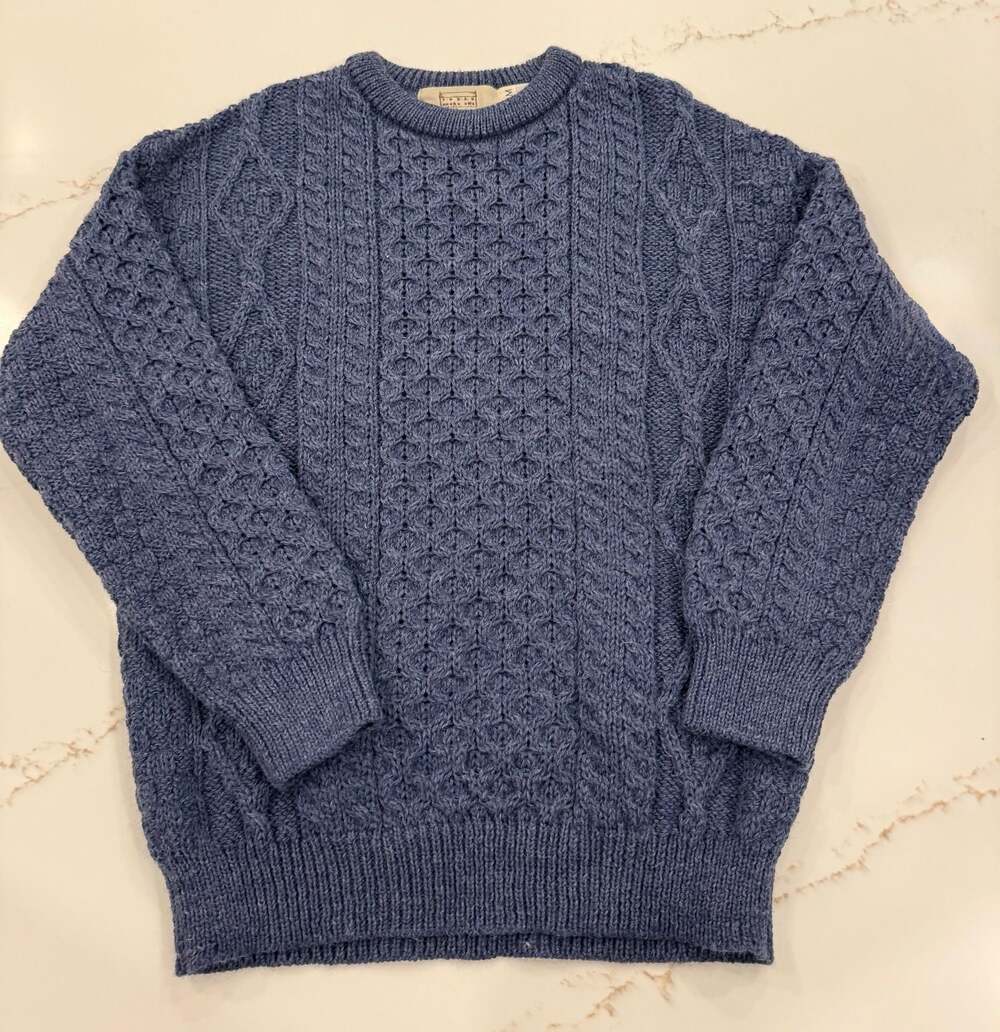 Aran Sweater Market Men's 100% Wool Traditional Cable Knit Fisherman Sweater